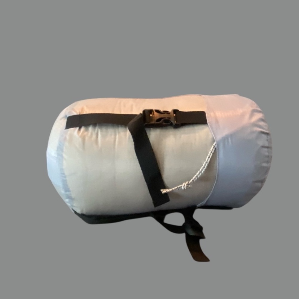 Kelly Light Year Down Sleeping Bag - Picture 2 of 2